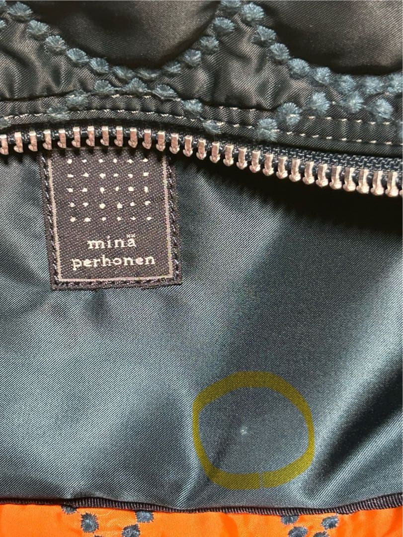 およね　美品ミナペルホネン PORTER ウエストバッグ　ネイビー