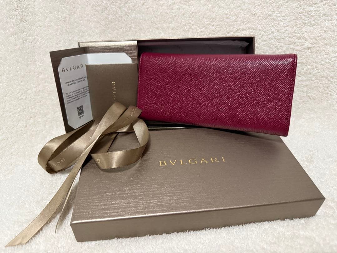 【美品】BVLGARI ブルガリ　バーガンディ 長財布