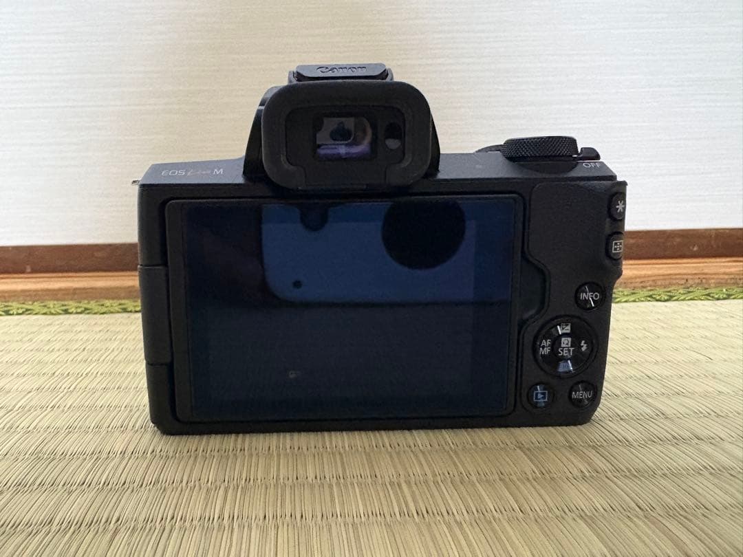 Canon EOSkissM　18-150mm EF-M 22mm レンズ2式付