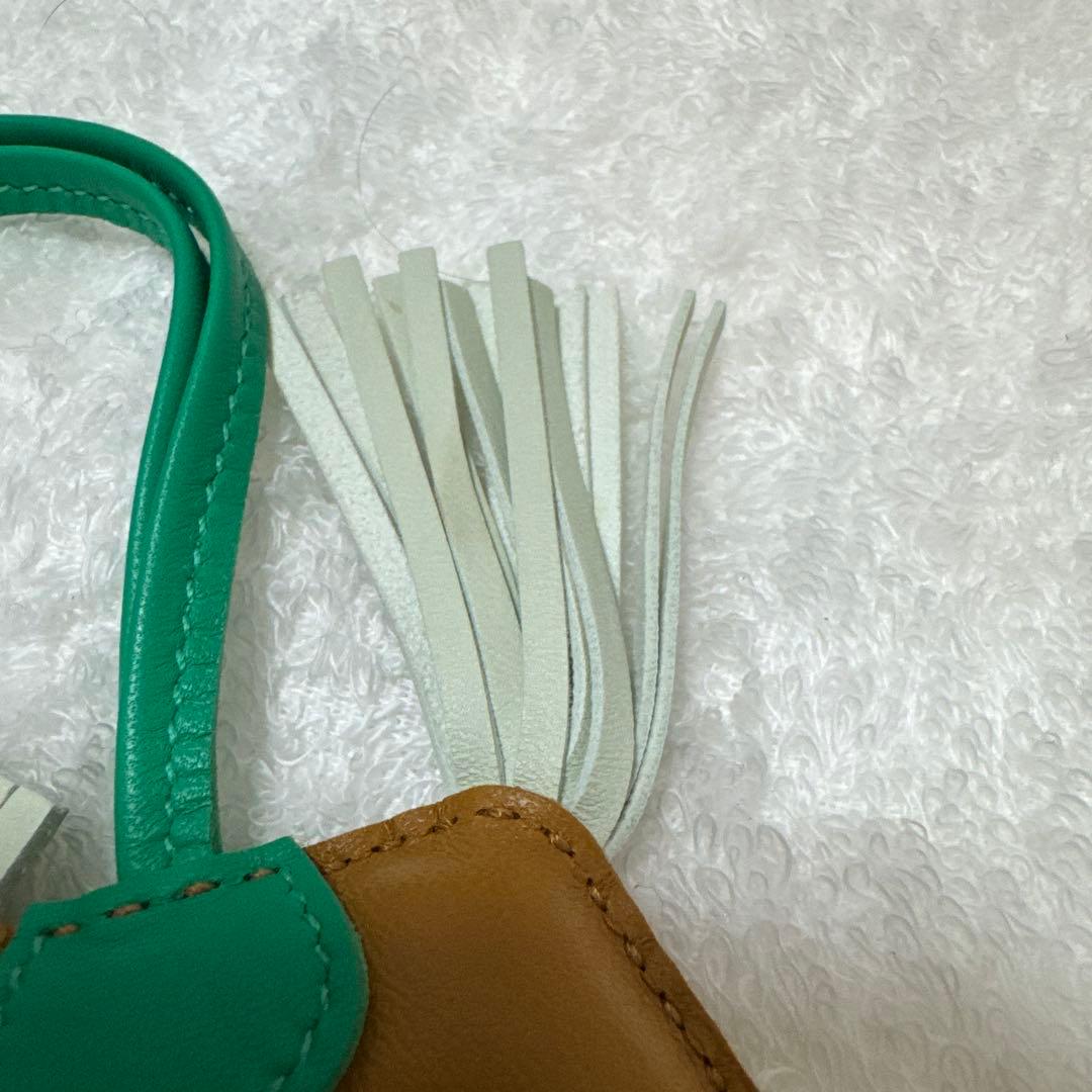 エルメス ロデオ PM チャーム