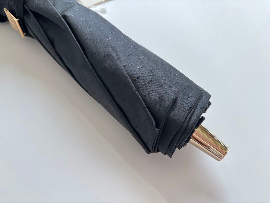 【新品】ランバンオンブルー　日傘　ドビーフリル　楽折　折りたたみ　晴雨兼用　黒