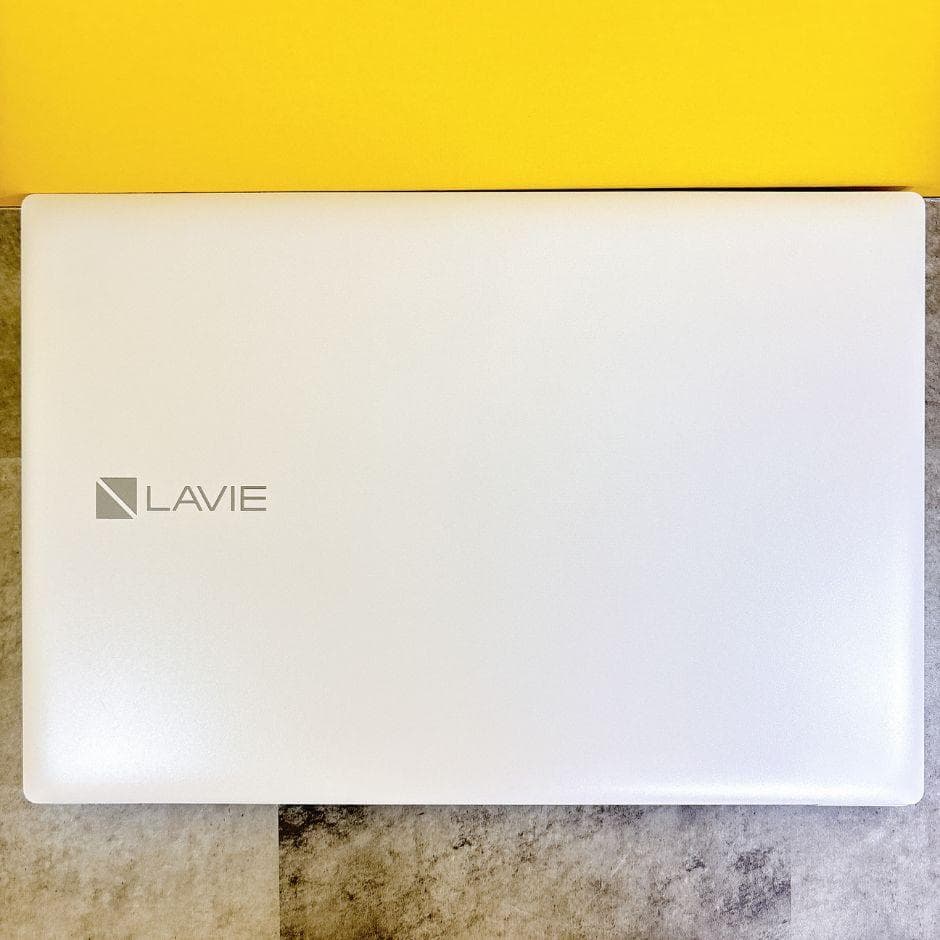 美品❣高性能Ryzen7✨SSD搭載で快適✨薄型 カメラ付き Windows11