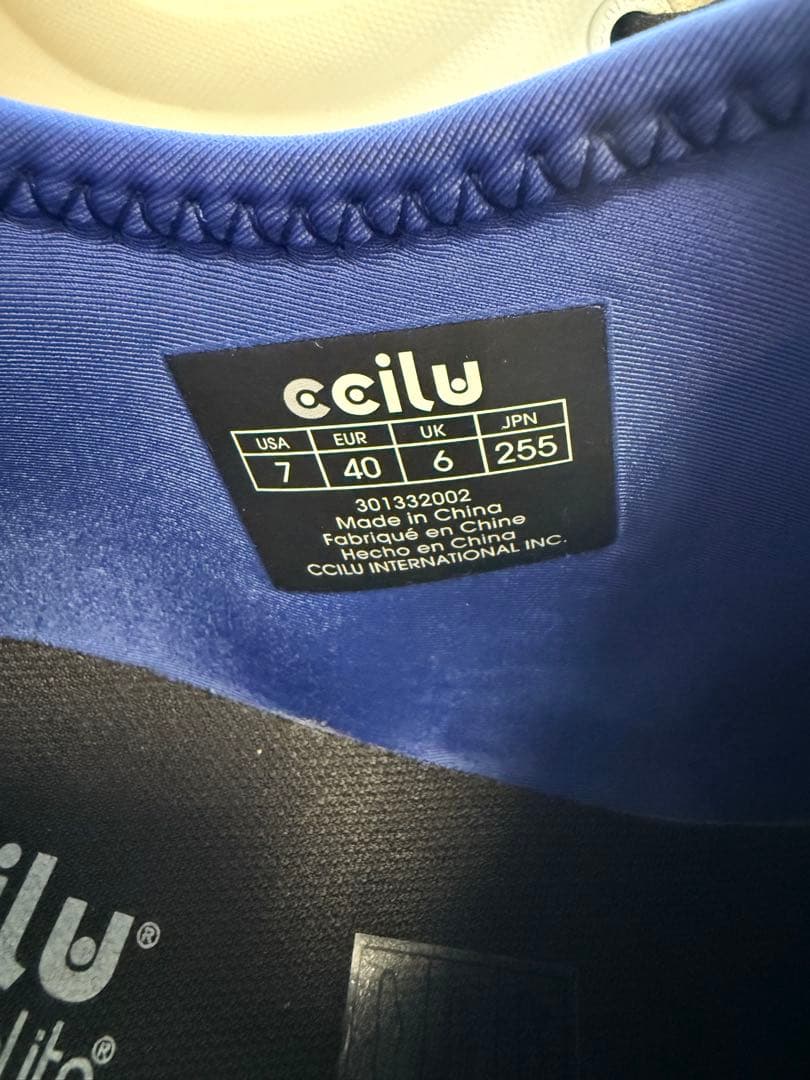 ccilu(チル) スニーカー　防水　レインシューズ