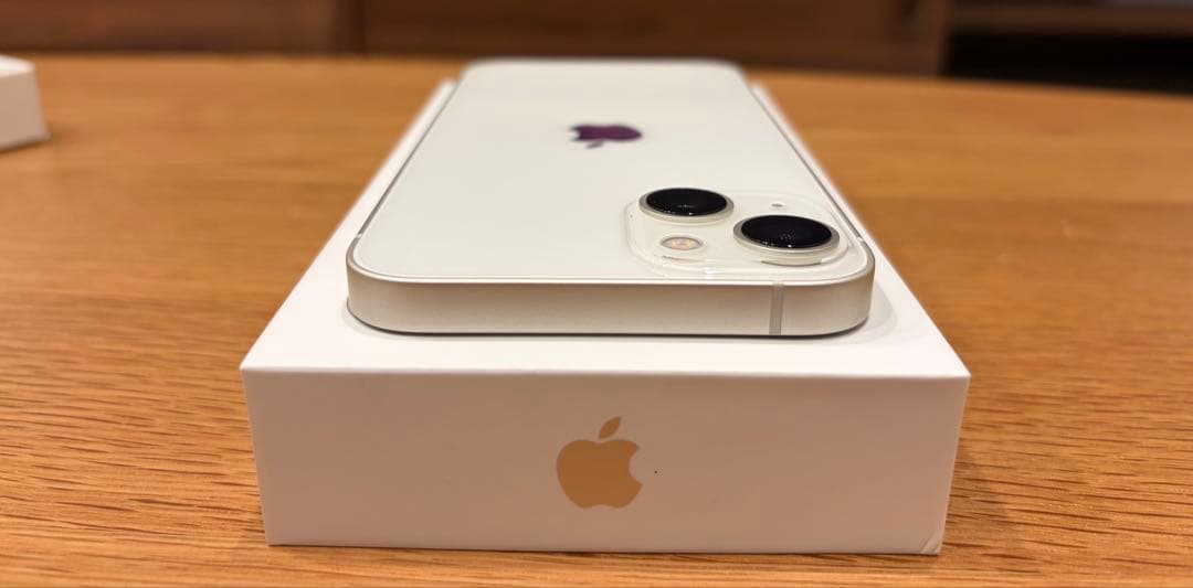 Apple iPhone13 256GB Starlight スマートフォン本体