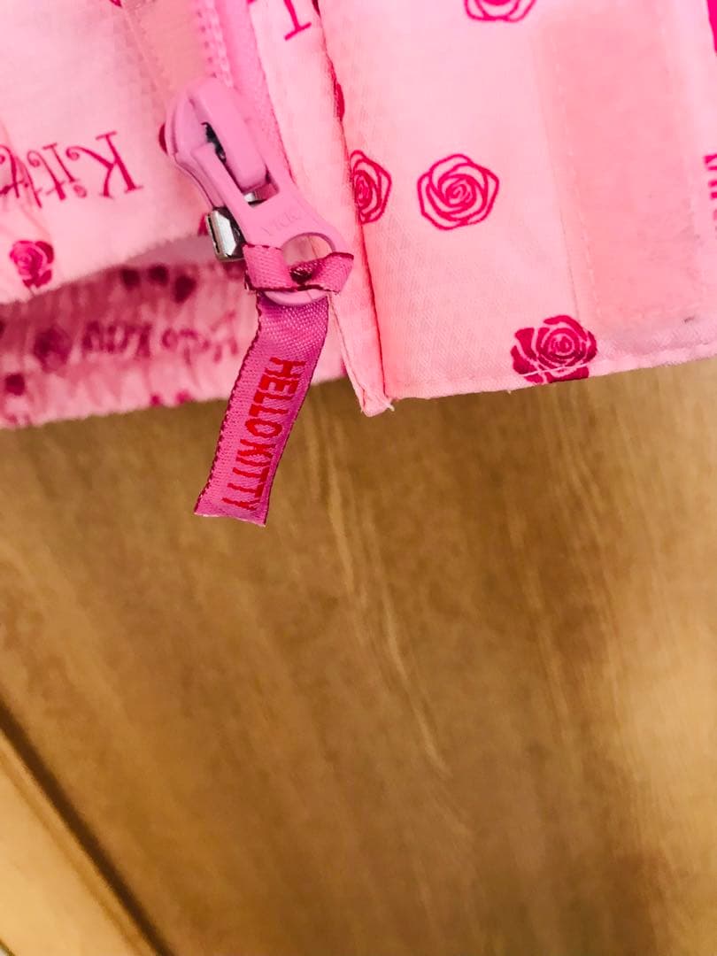 ハローキティスキーウェアスノーボード160cm新品未使用