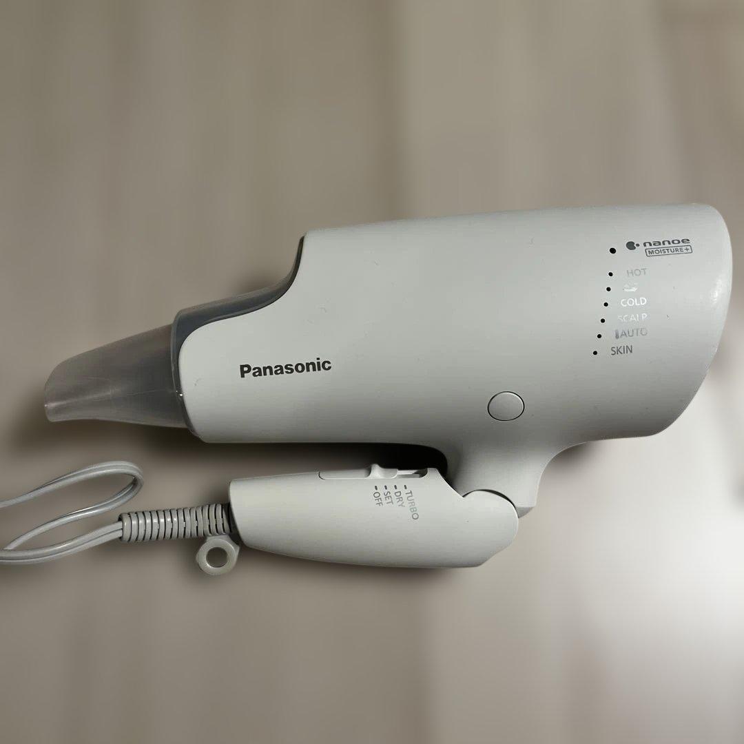 大特価！早い者勝ち！　Panasonic ナノケア ヘアドライヤー