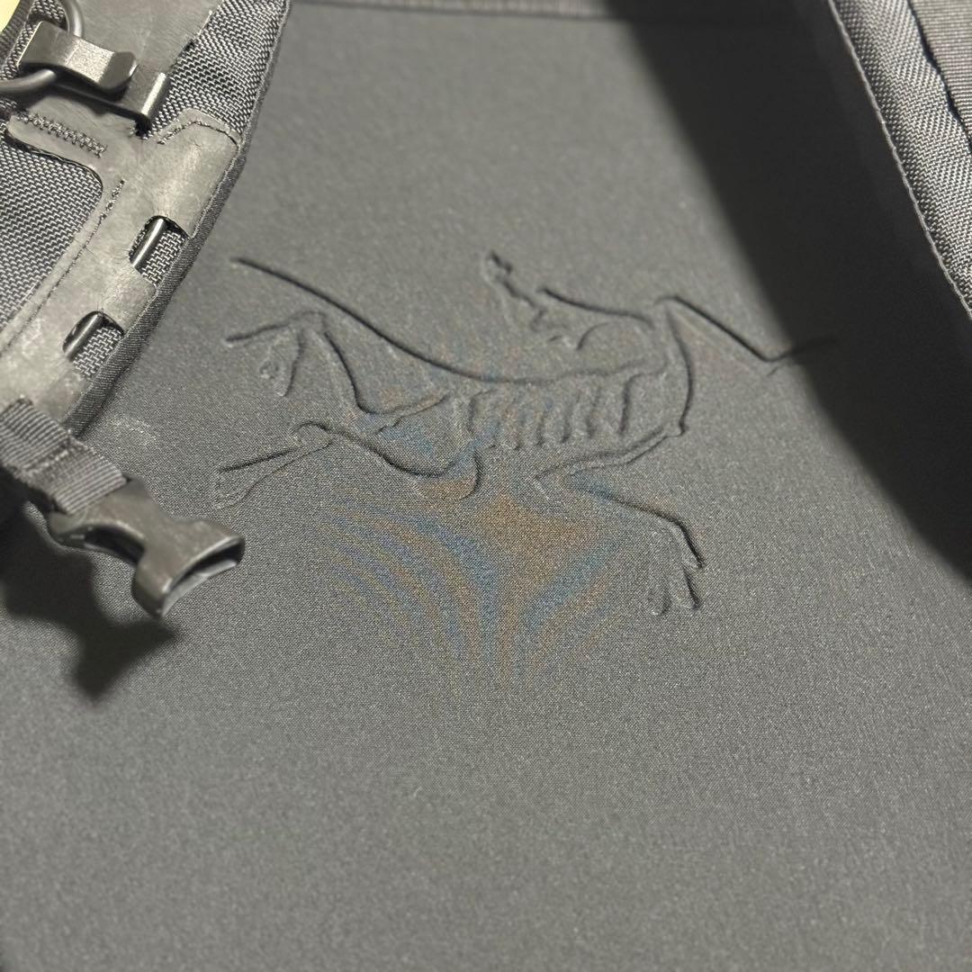 アークテリクス アロー22