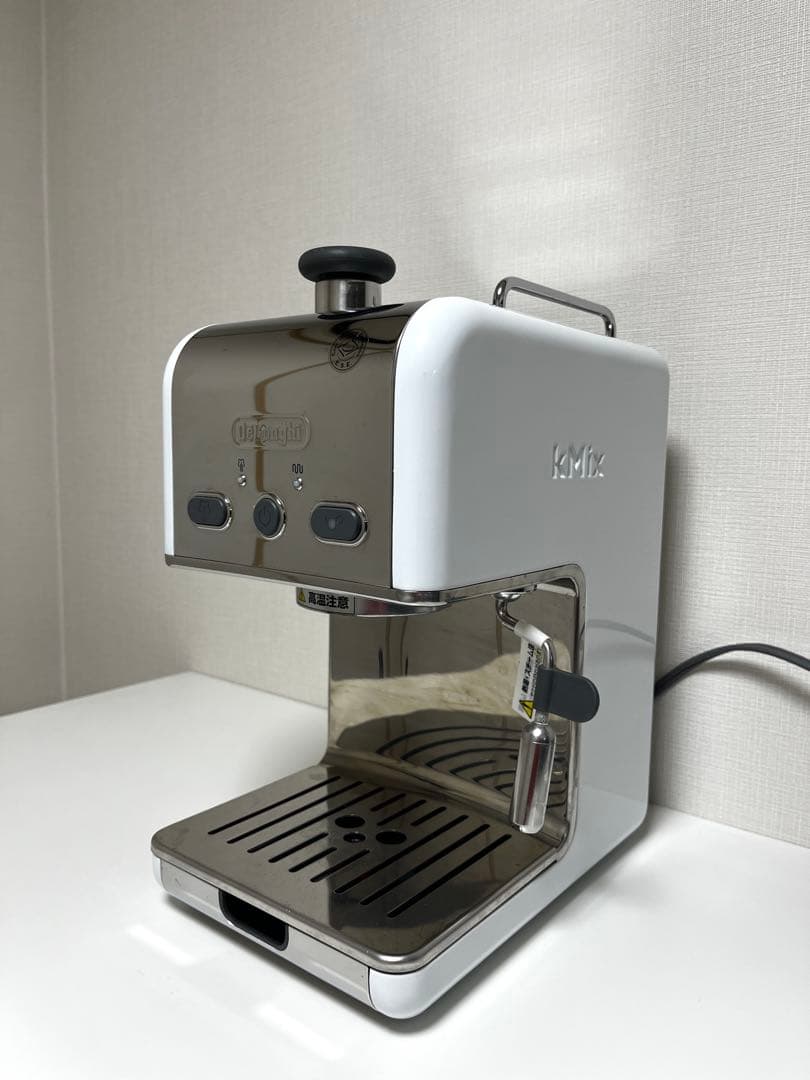 デロンギ エスプレッソマシン De'Longhi Kmix ES020J-WH