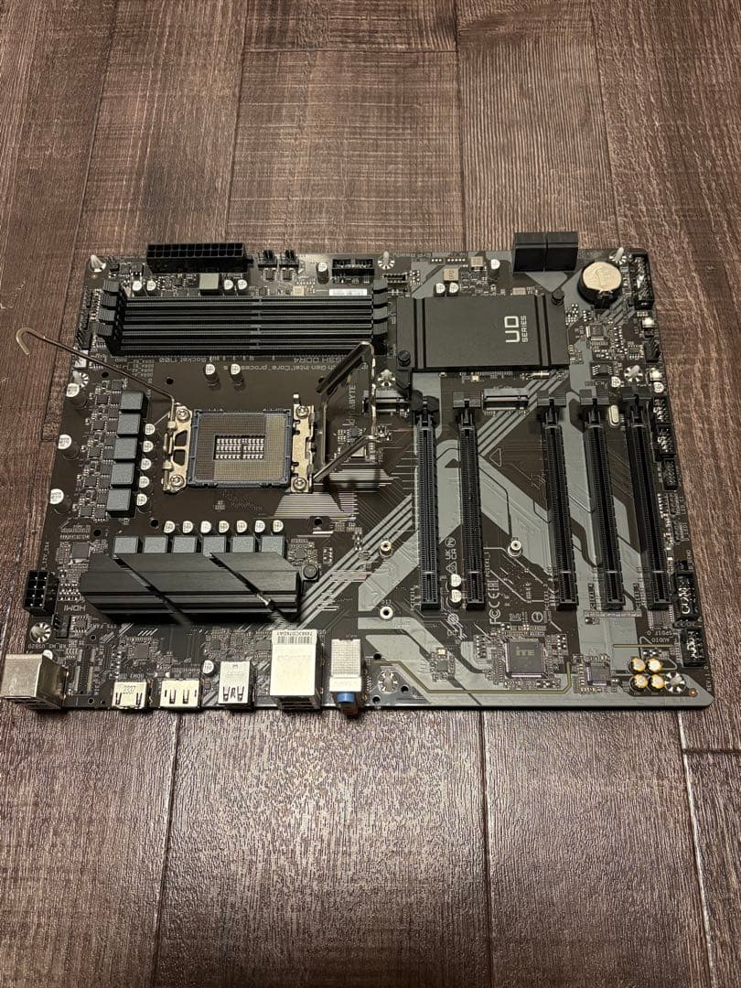 GIGABYTE B760 DS3H DDR4 マザーボード