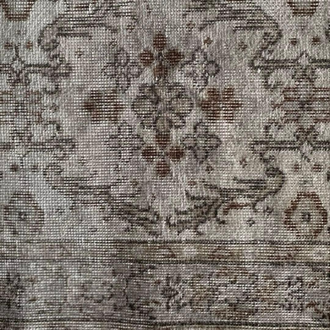 she　グレーオーバーダイ　ヴィンテージラグ　トルコラグ