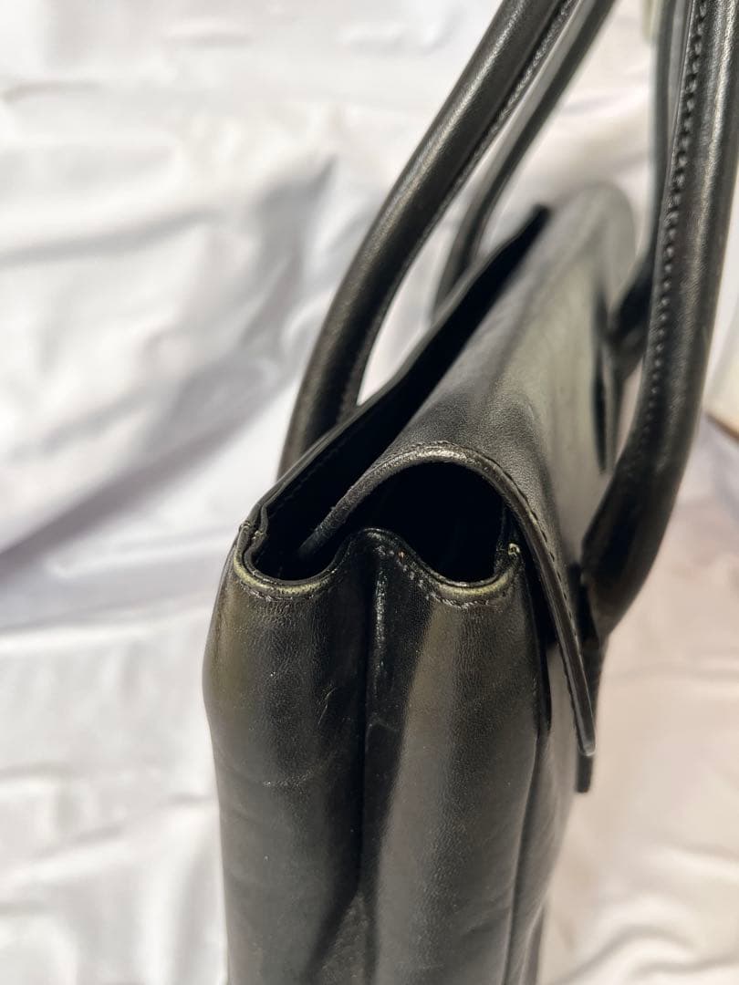 美品 HIROFU ヒロフ 高級牛革 Hロゴ 型押しトートバッグ ブラック