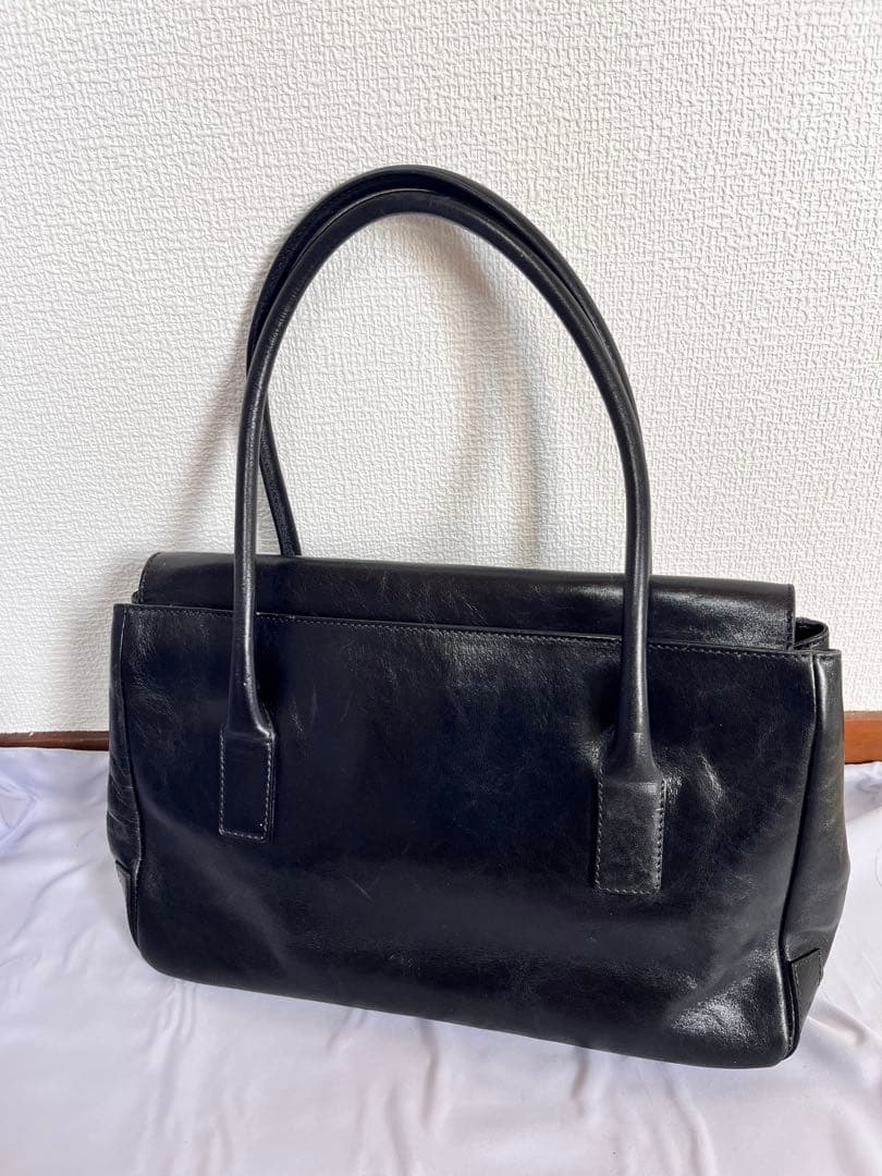 美品 HIROFU ヒロフ 高級牛革 Hロゴ 型押しトートバッグ ブラック