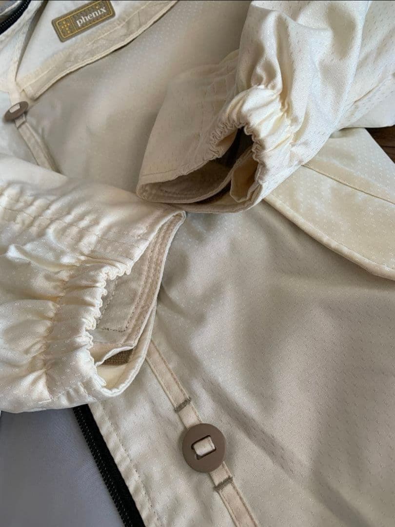 ファー付きスキーウェア ホワイト/ベージュ