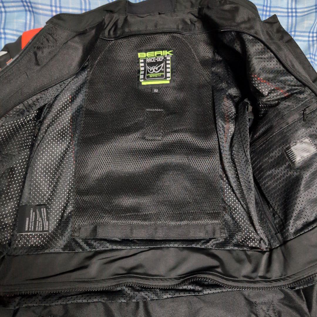 新品　ベリック　レザージャケット　52サイズ　黒／白／赤　LL　BERIK