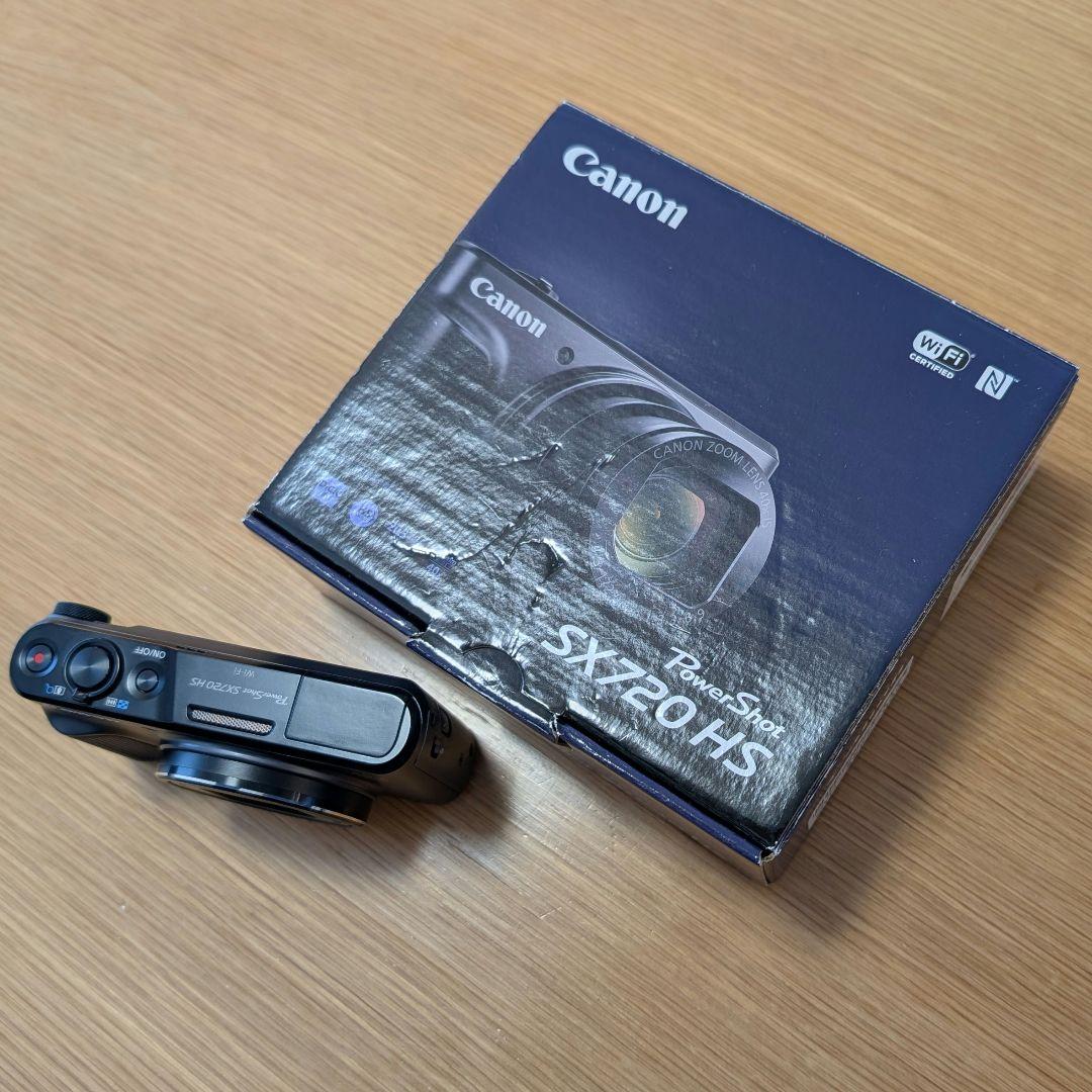 ★ケース付き★Canon デジタルカメラ PowerShot SX720HS