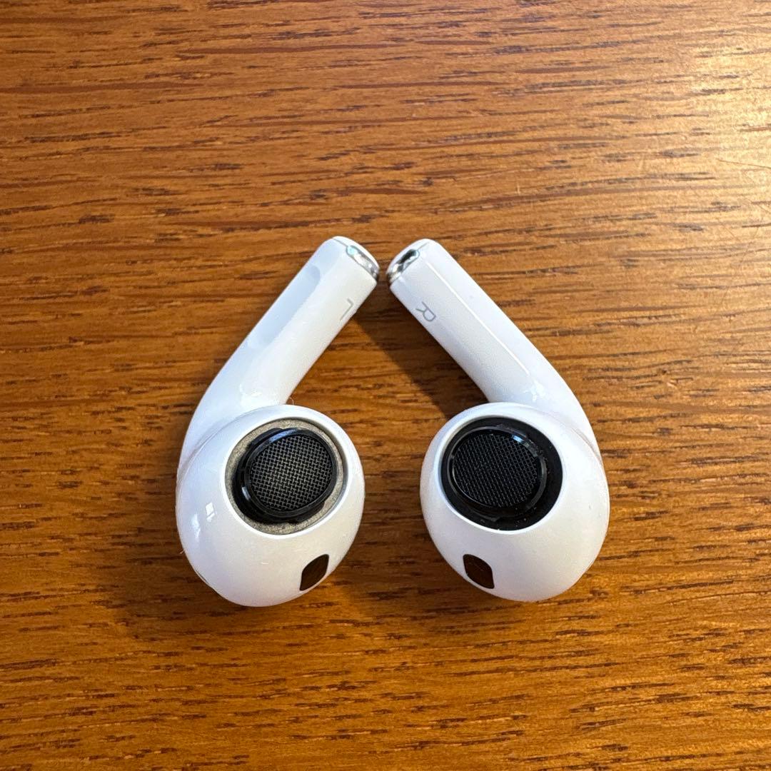 【美品】Apple AirPods Pro2 MQD83J/A