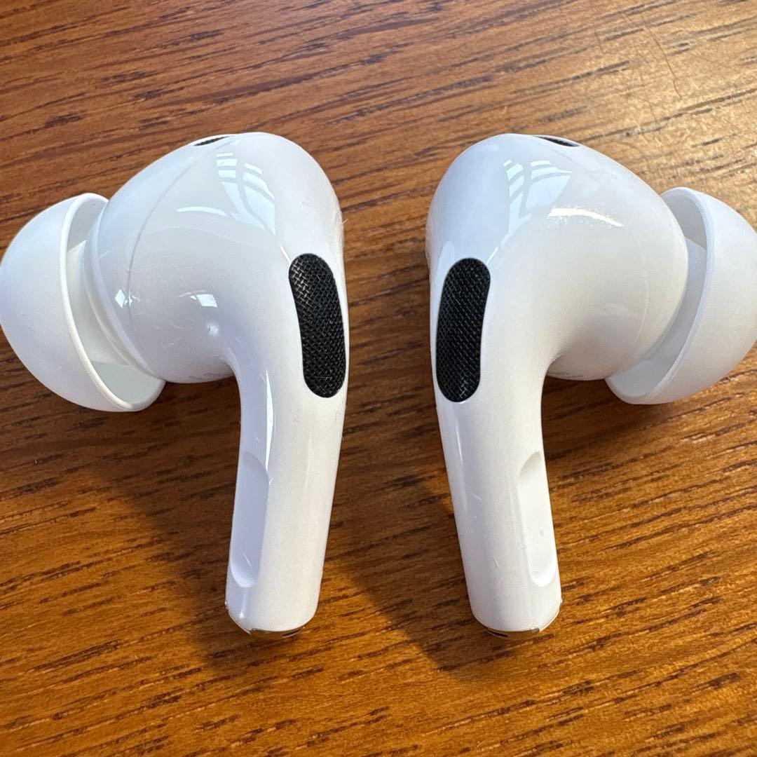 【美品】Apple AirPods Pro2 MQD83J/A