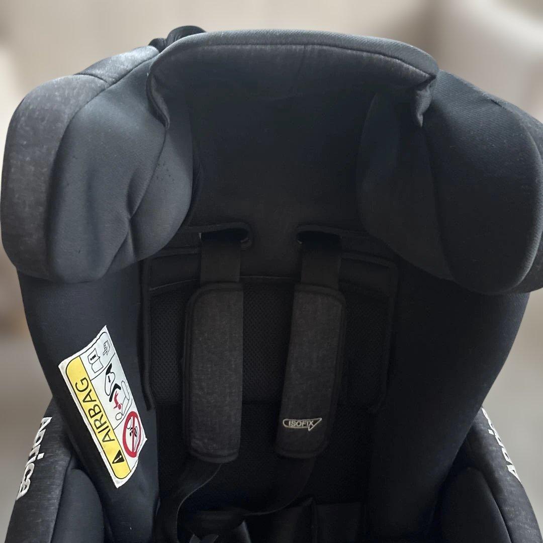 【美品】Aprica 車用チャイルドシート ブラック　ISOFIX