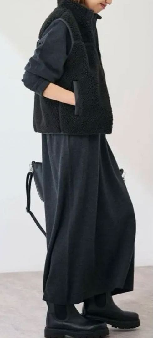 新品⭐︎ フレームワーク購入 パタゴニア k's reversible ベスト