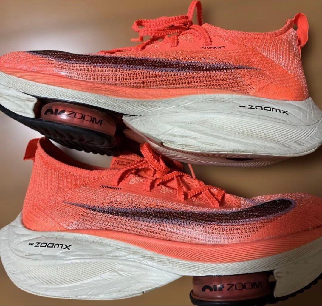 美品！　NIKE AIR ZOOM ALPHAFLY NEXT% 25㎝