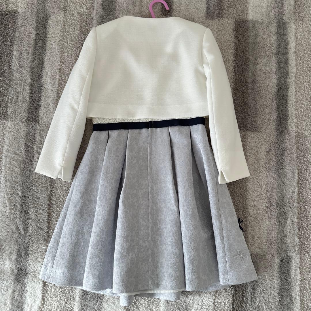 フォーマルドレス ホワイト・グレー　a.v.v 120サイズ　女の子　入学式