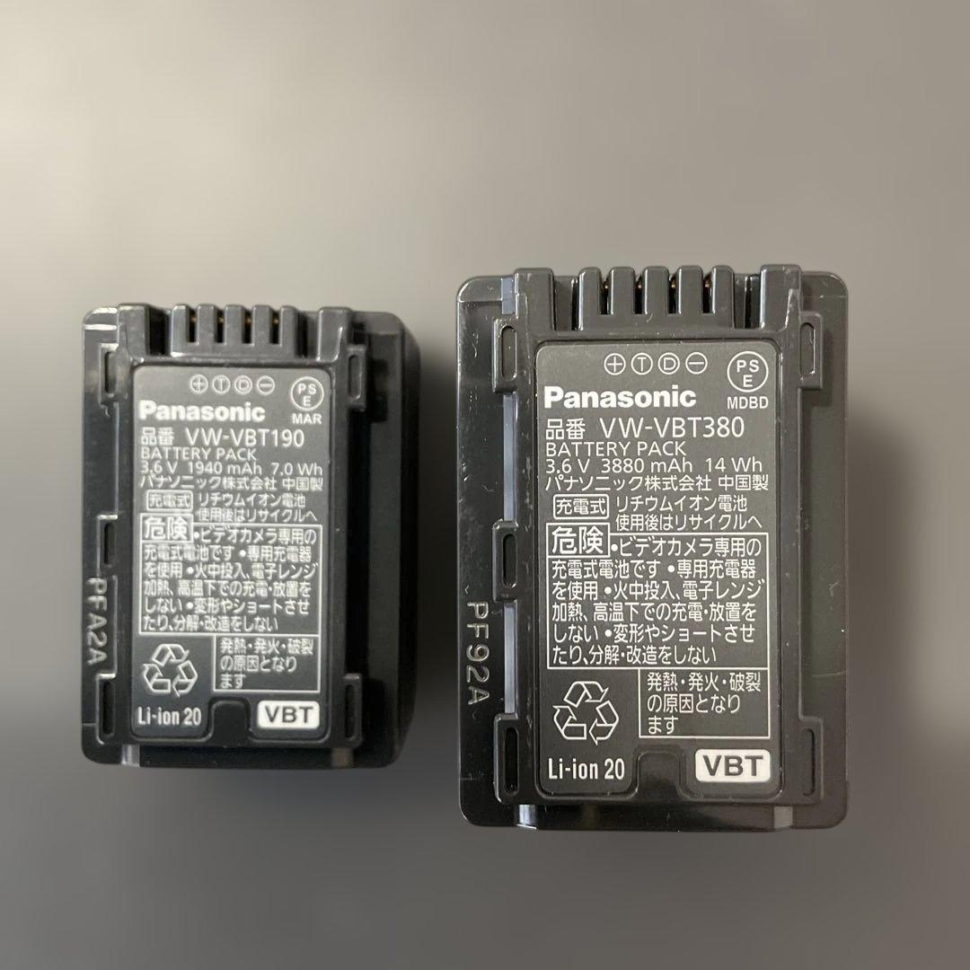 885　Panasonic ビデオカメラ HC-V550M VW VBT380