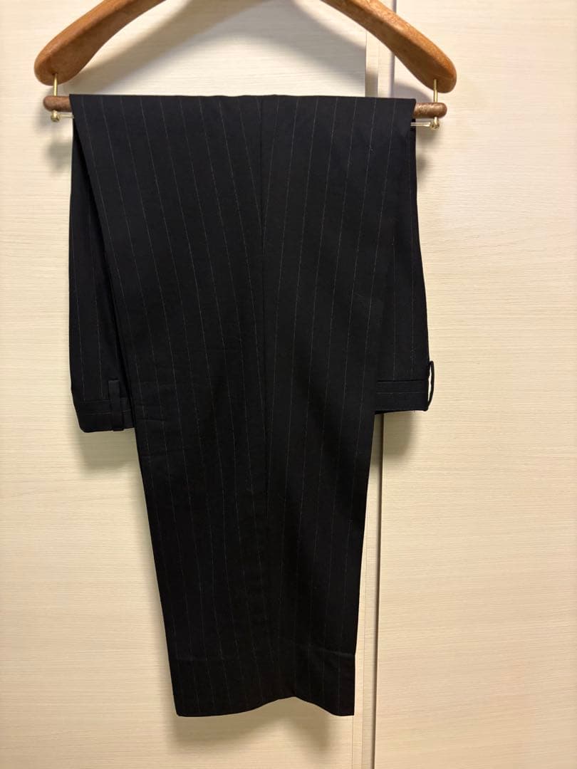 Kiton ストライプ スーツ パンツ付き 52