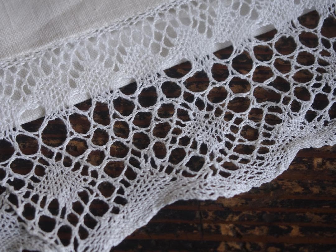 ニードルレースとクロス刺繍 シーツ ベッドリネンン ホワイトリネン/K167