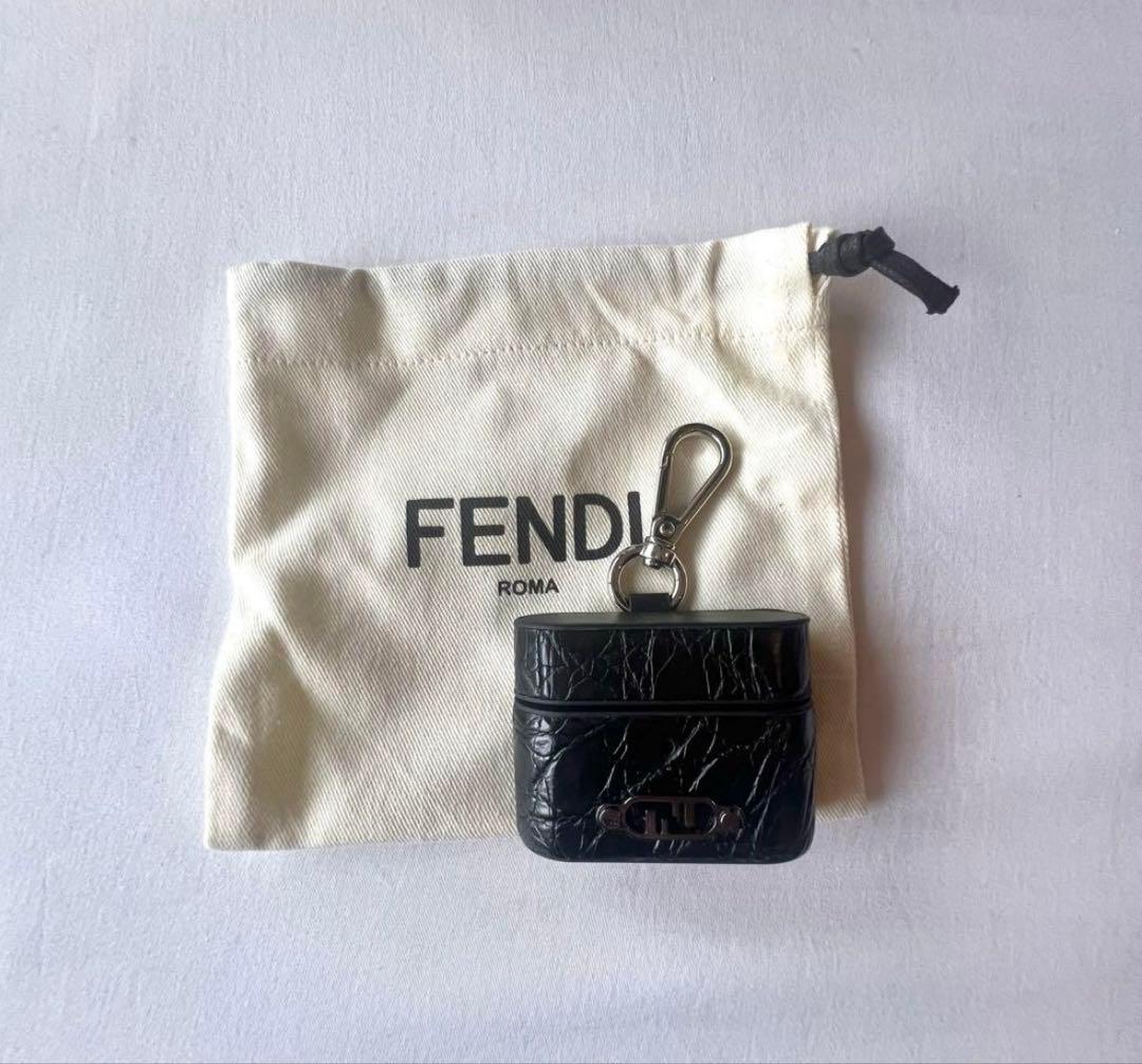 【美品】FENDI AirPods Pro ケース　フェンディ