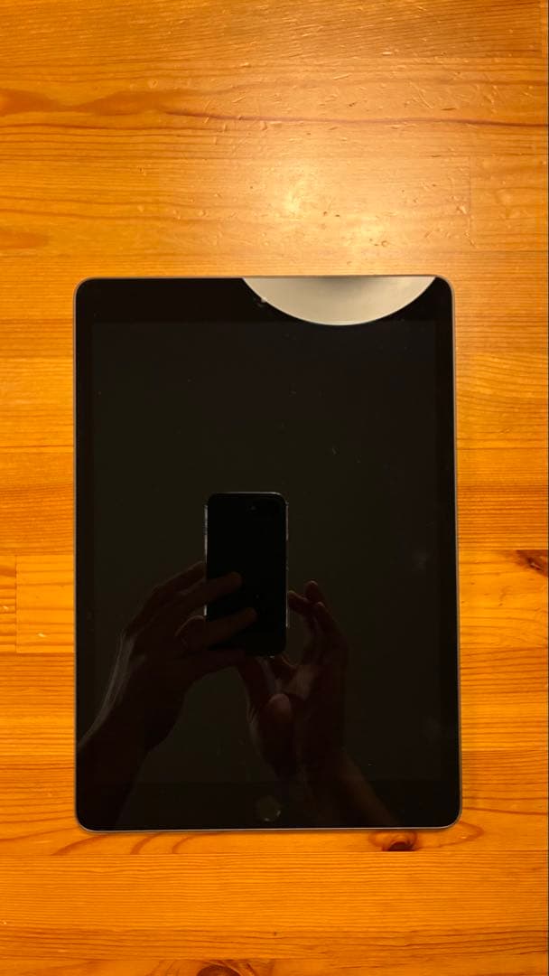 iPad第8世代 32GB wi-fiモデル スペースグレー