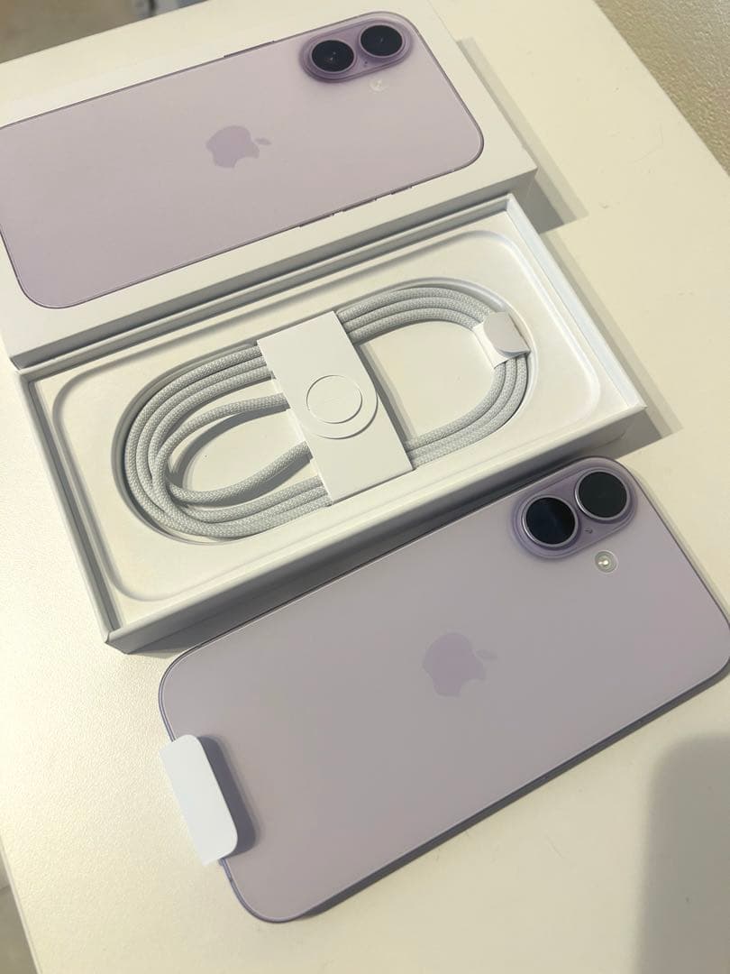 【未使用品】Apple iPhone 17 ラベンダー　 本体