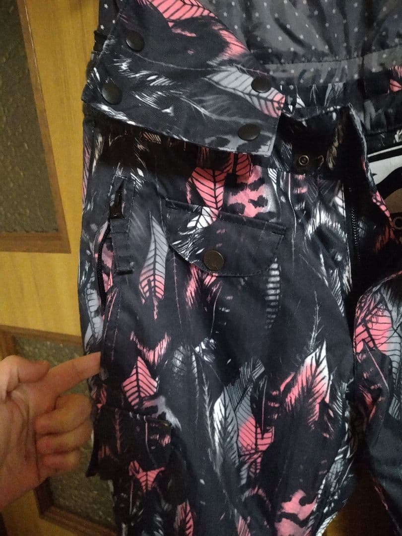 スノーボードウェア、レディースSサイズ美品