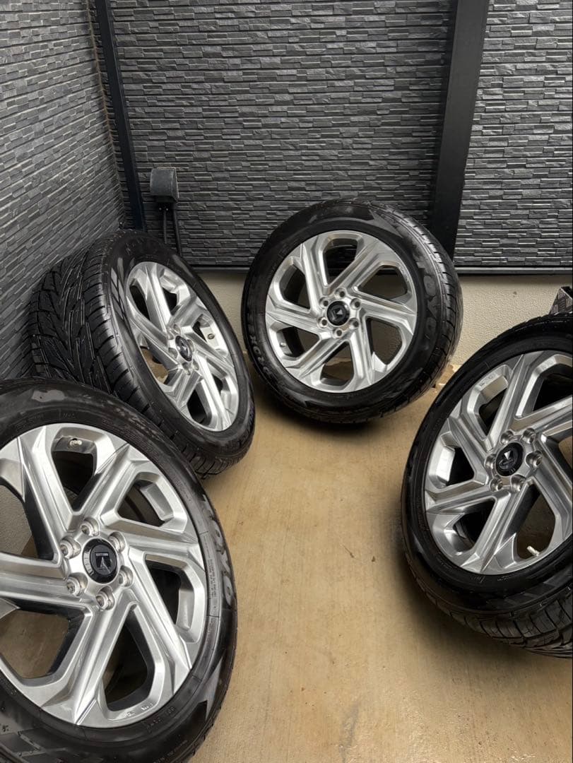 22インチ シルバー ホイール TOYO PROXES