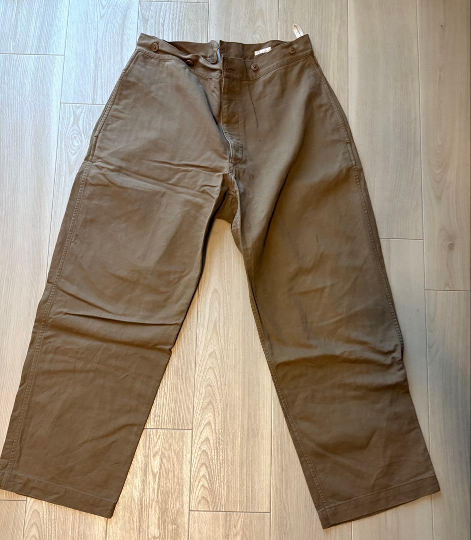 【売り切り】コモリ COMOLI チノパン　サイズ2