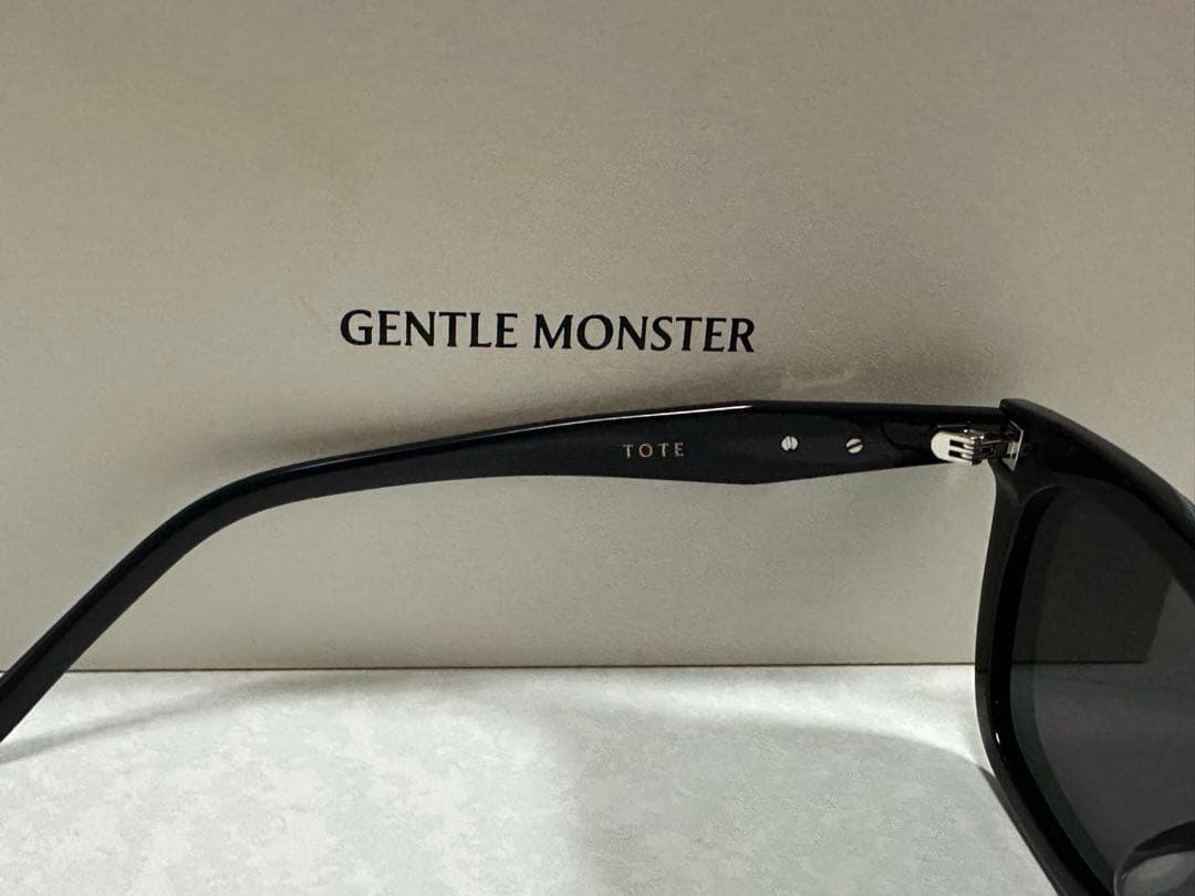 お値下げ❣️ \ジェントルモンスター/ 箱付き❣️