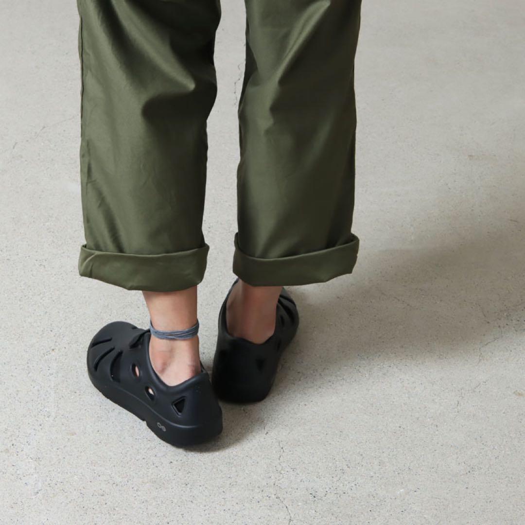 靴 OOFOS OOcandOO