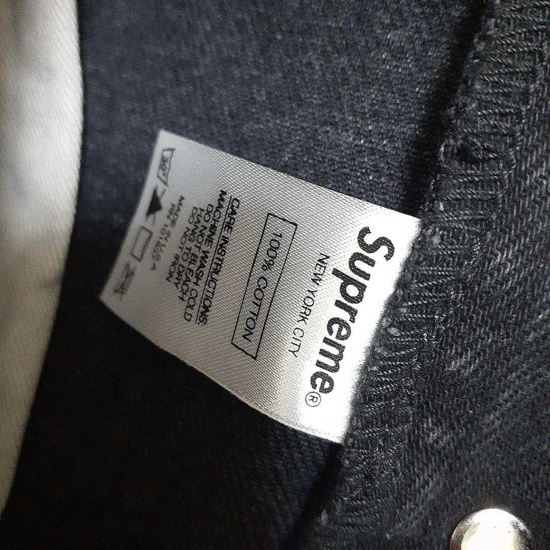 ３４　SUPREME デニム　ズボン　ジーンズ