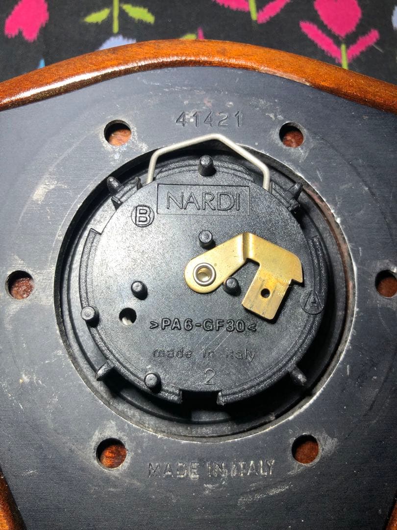 ナルディ NARDI ガラ3 ウッドステアリング