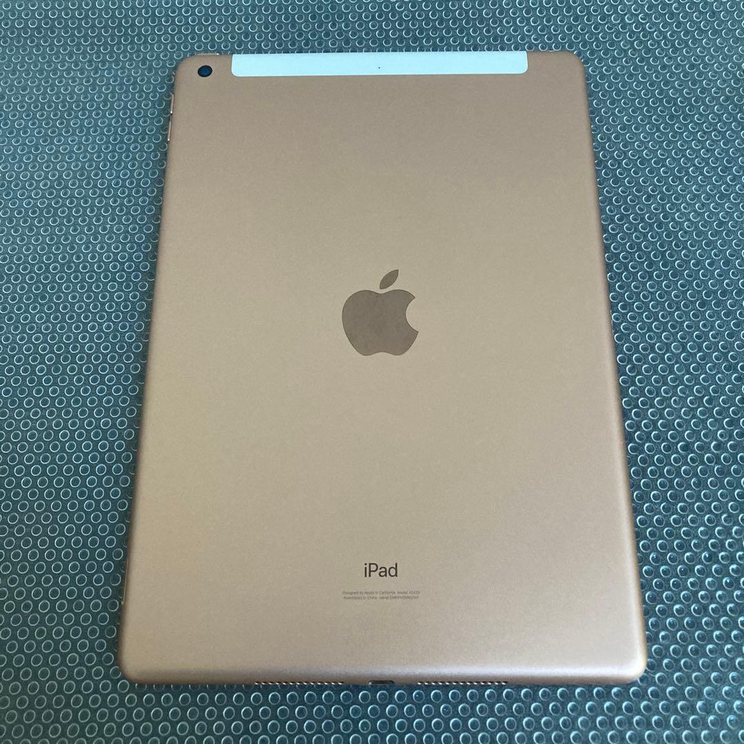 3747 外観美品☆電池最良好☆iPad8 第8世代 32GB SIMフリー☆