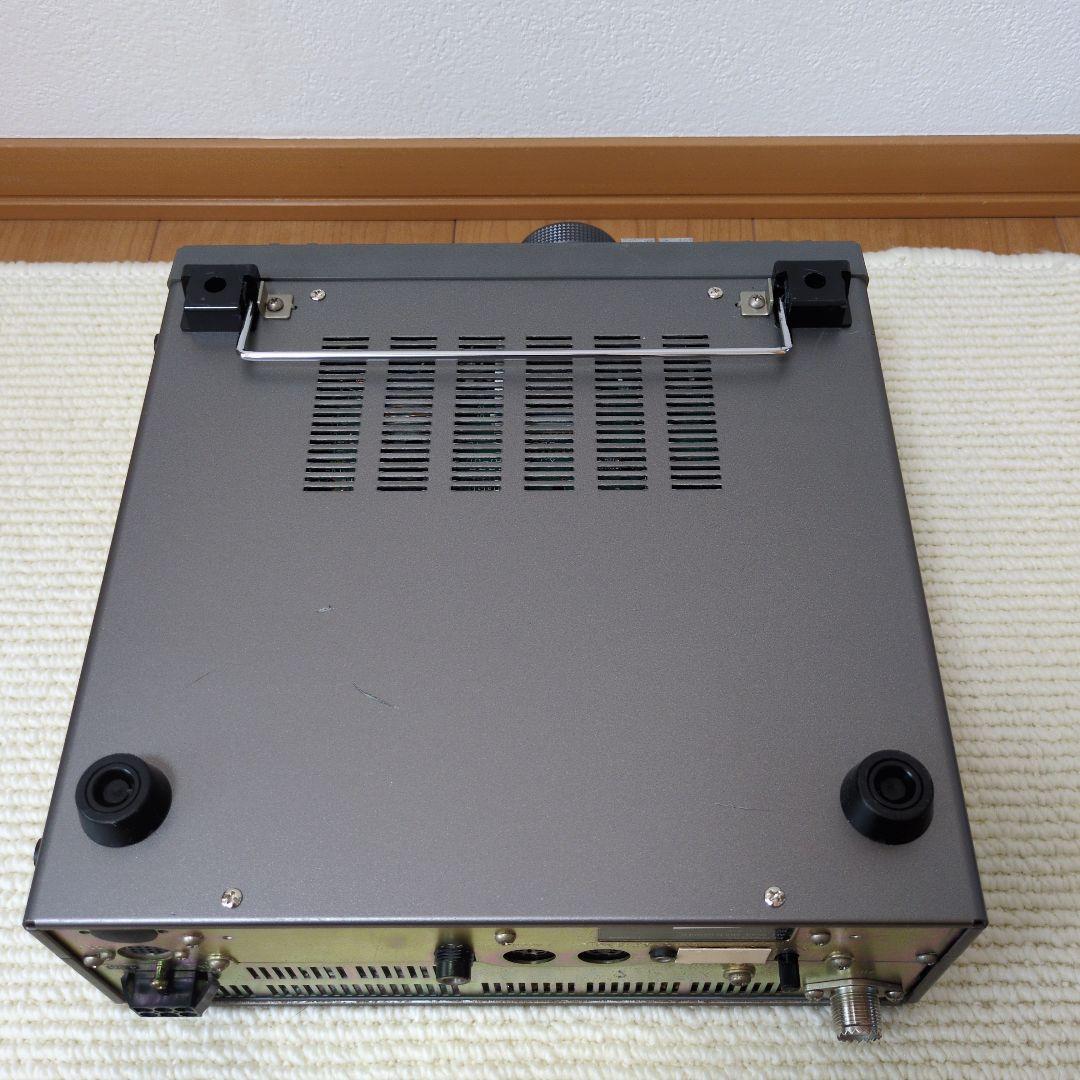アマチュア無線機 　TＳ-６８０Ｖ