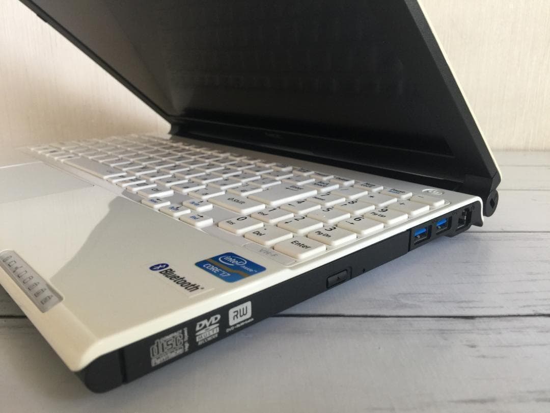 NEC VK20H/H-F 13.3型 コンパクト テンキー付きノートパソコン