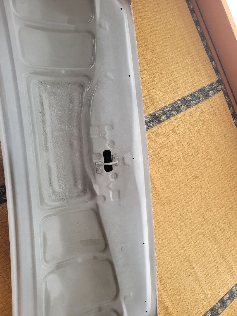 ハイエース　GLワゴン　ボンネットホワイト