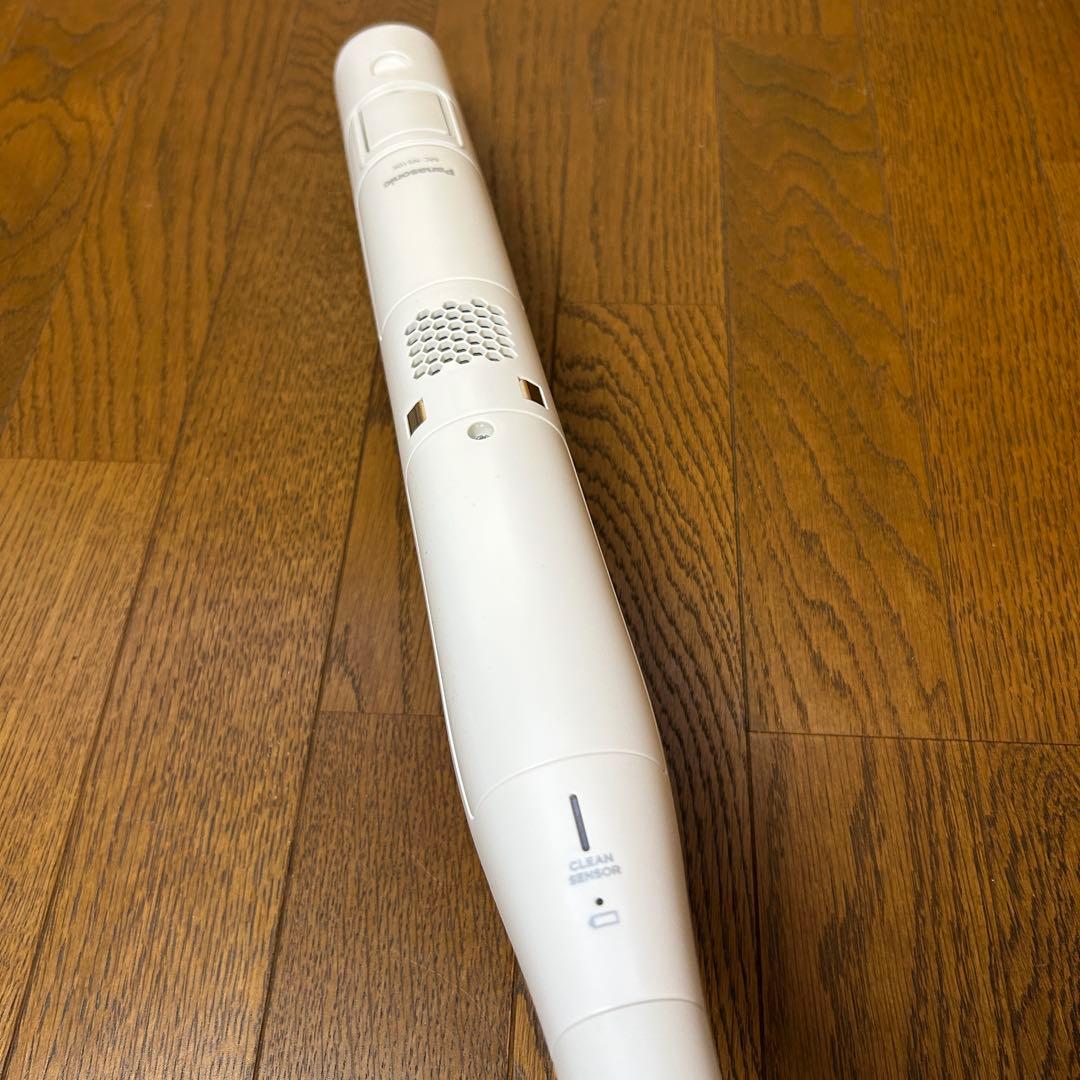 Panasonic MC-NS10K コードレス掃除機 2022年製　紙パック付