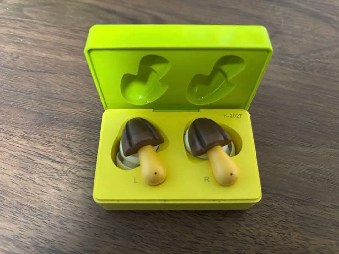 meiji きのこの山 ワイヤレスイヤホン