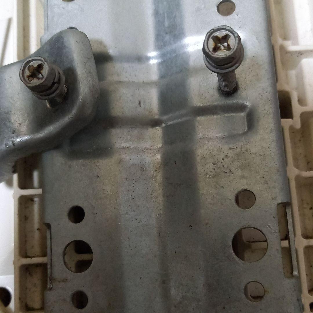 DX アンテナ CATVブースター型番UAH201(W)