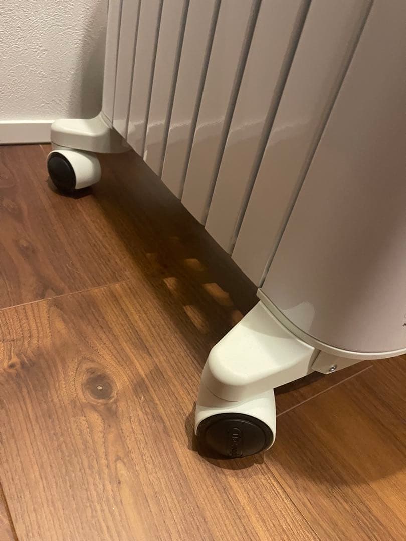 デロンギ オイルヒーター DeLonghi RHJ65L0712