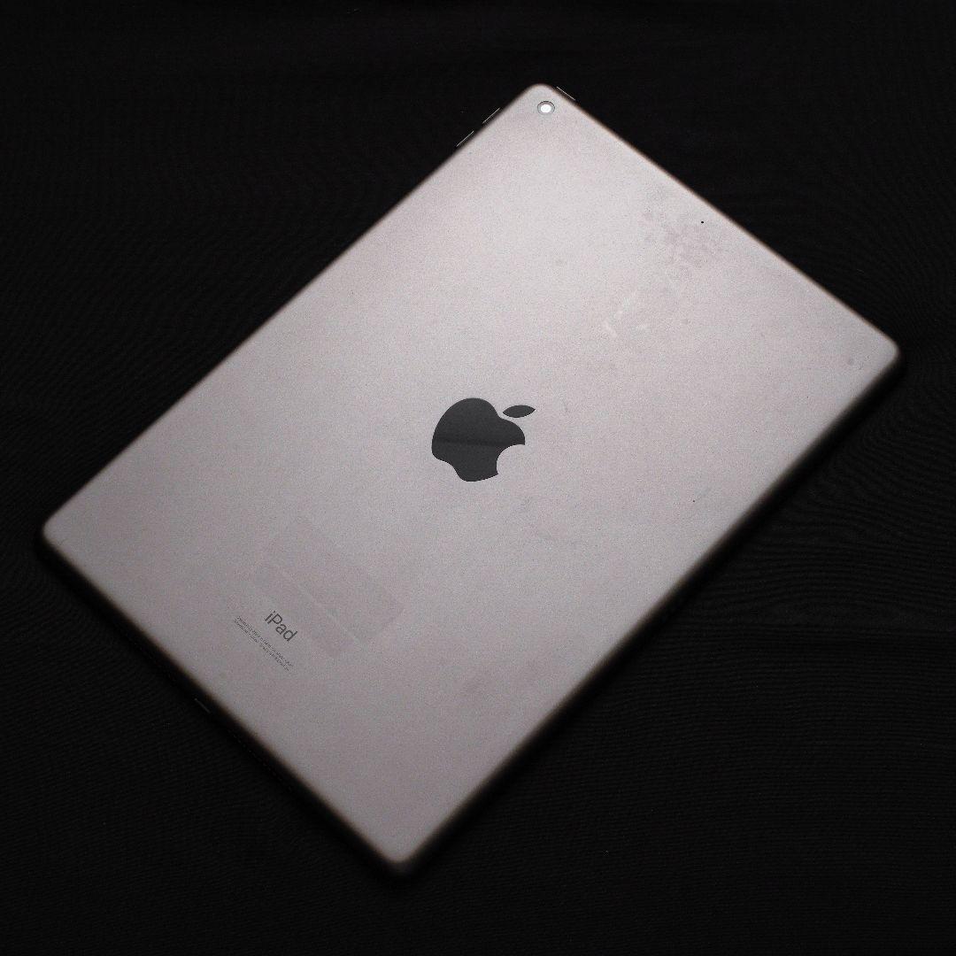iPad 第7世代 32GB Space Grey Wi-Fiモデル