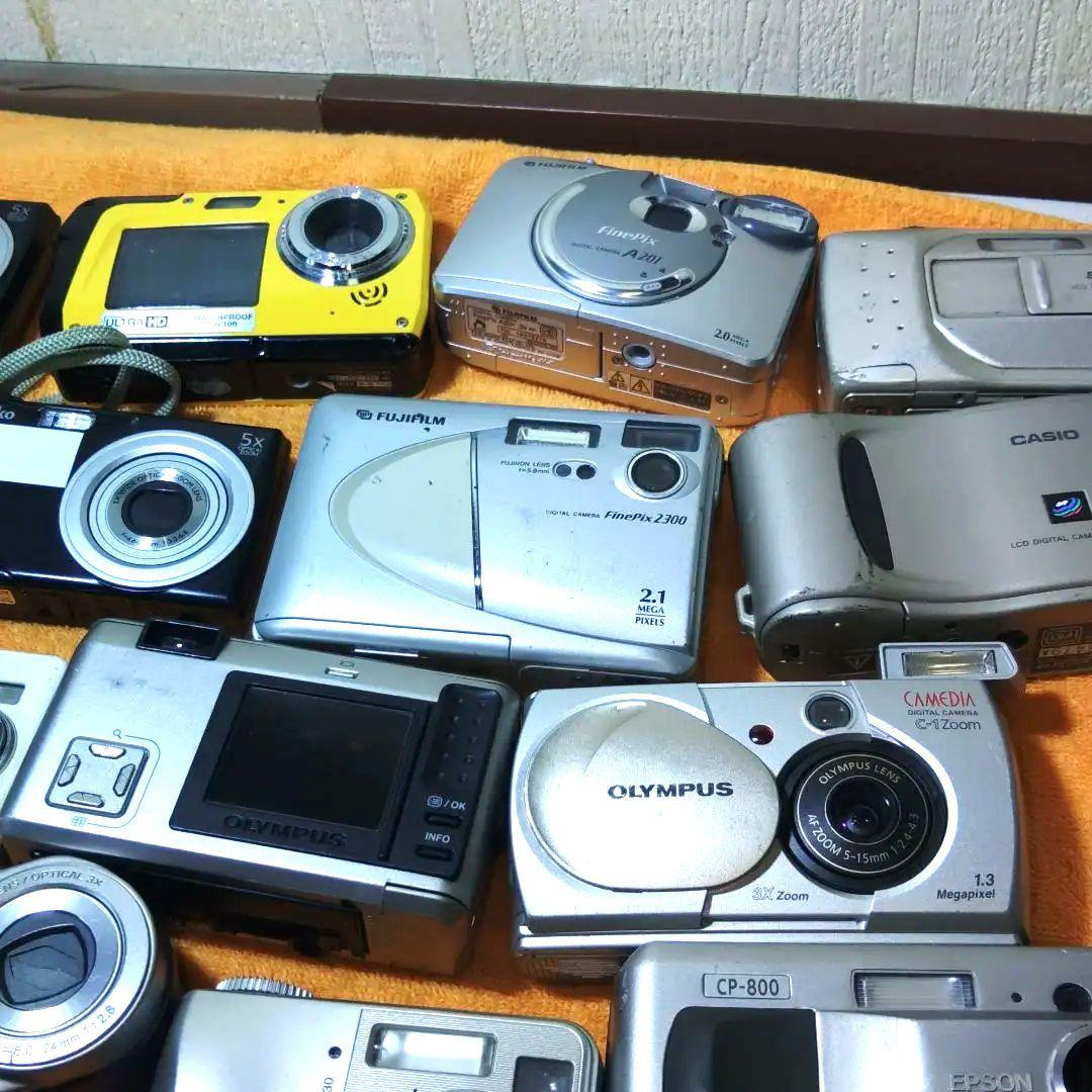 デジタルカメラ46台まとめて 動作 未確認ジャンク。 即購入OK