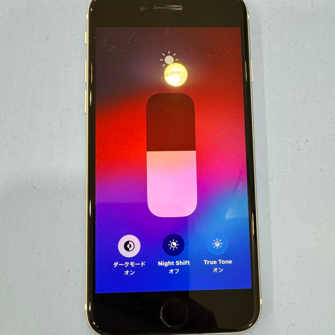 iPhone SE2(第二世代) 64GB SIMフリー （wh) ジャンク扱い