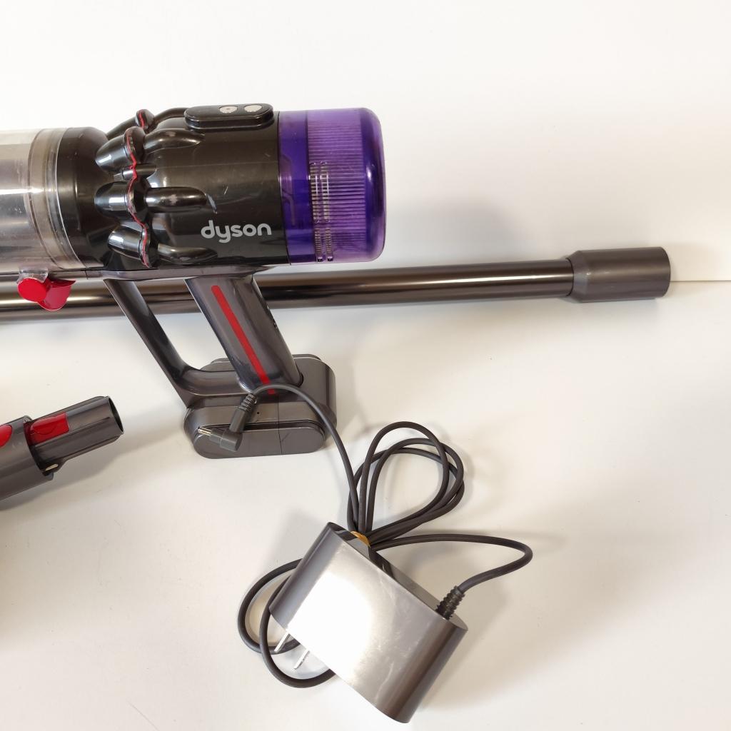 軽量ダイソンMicro 1.5kg SV21 掃除機 分解清掃済み No158